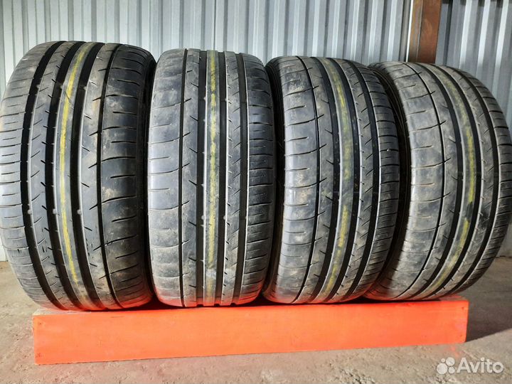 Dunlop SP Sport Maxx 050+ SUV 275/40 R20