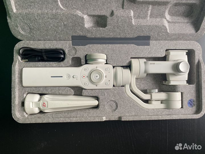 Стабилизатор zhiyun smooth 4 под ремонт