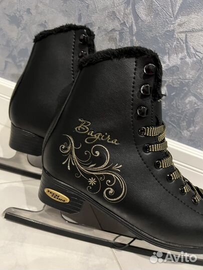 Коньки детские