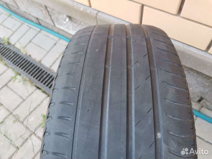 Bridgestone Turanza T001 215/55 R17 94V