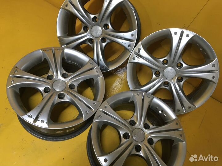 4 шт. Диски - диаметр 15 PCD 5х114,3