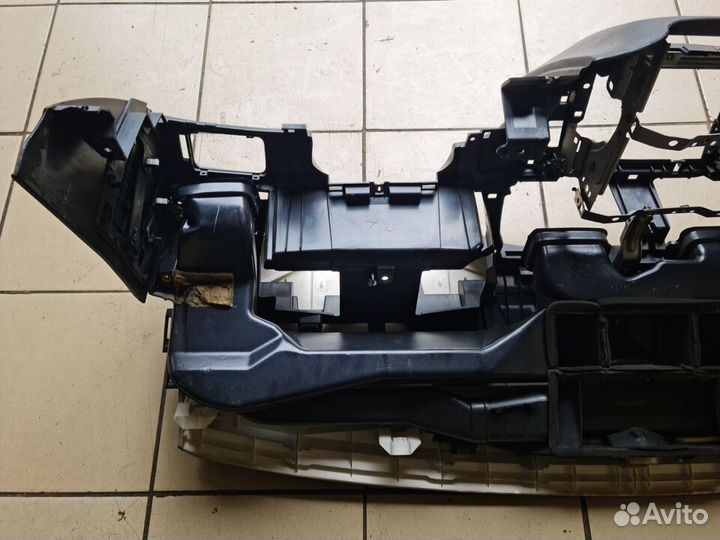 Торпедо Mitsubishi Lancer IX под восстановление