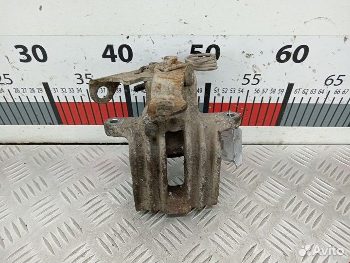 Суппорт задний левый для Audi A4 B5 8E0615423