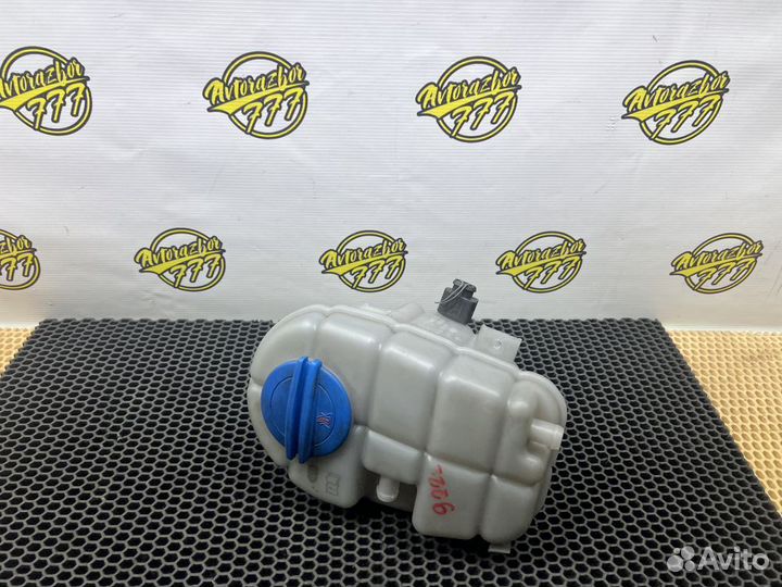 Бачок расширительный Audi A6 C7 4G A7 2.8-3.0