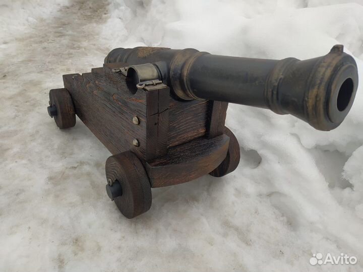 Корабельная пушка