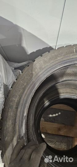 Nokian Tyres Hakkapeliitta 4 215/45 R17 91T