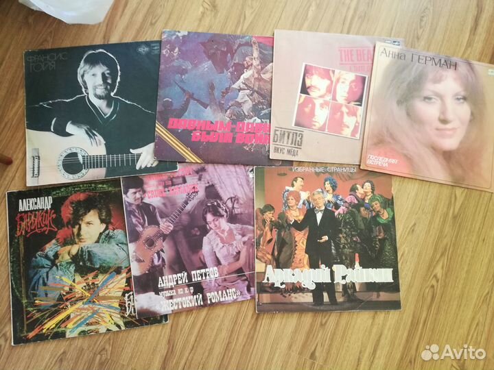 Виниловые советские пластинки на 33об 23 штуки