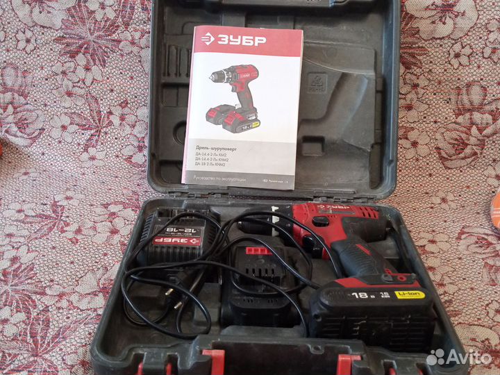 Электрошуруповерт Зубр