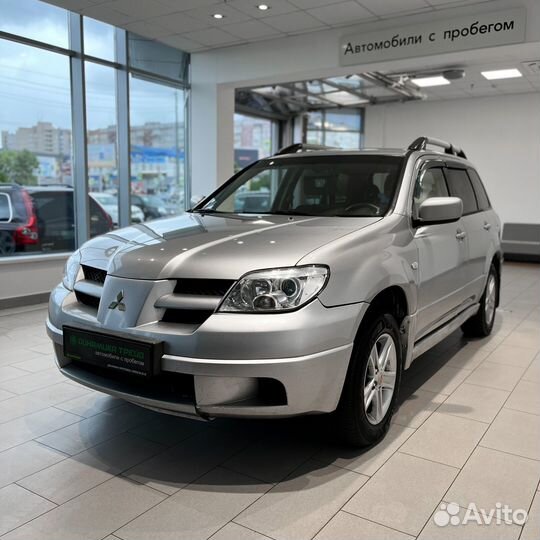 Mitsubishi Outlander 2.4 AT, 2004, 265 402 км