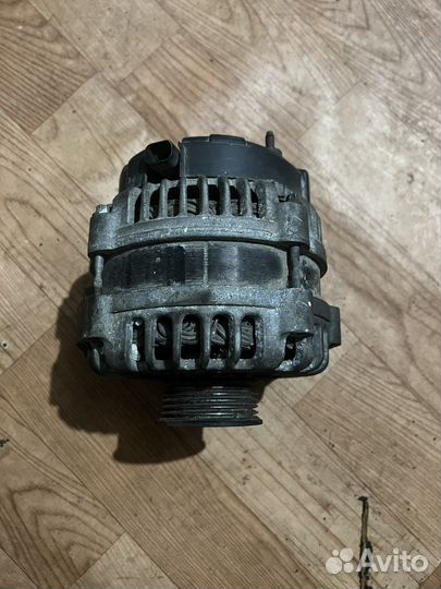 Генератор Шевролет Тахо 900