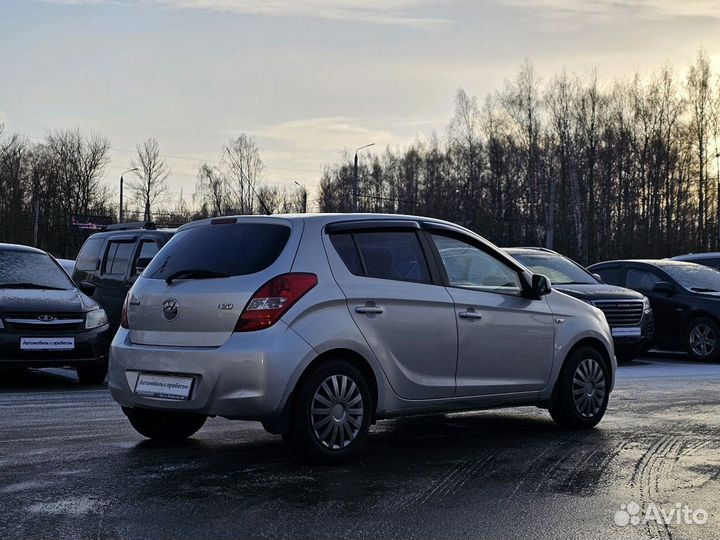 Hyundai i20 1.4 AT, 2010, 110 000 км