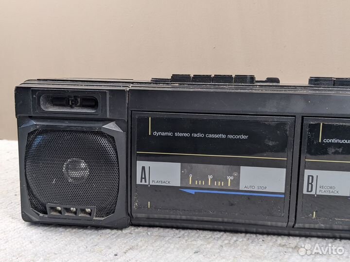 Кассетный радиоприемник магнитофон supertech scr