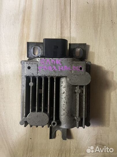 Блок управления топливным насосом VW Touareg