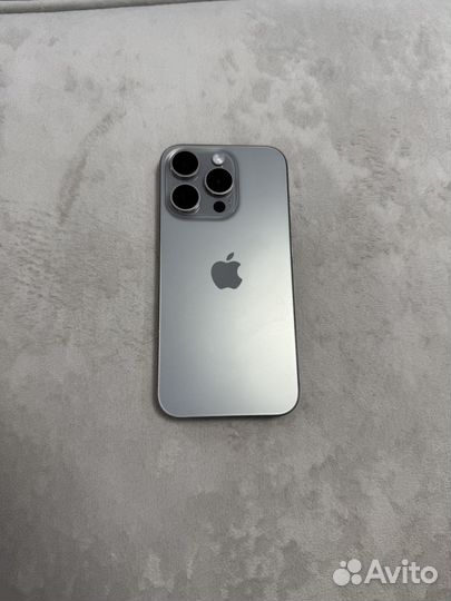 iPhone 15 Pro, 256 ГБ