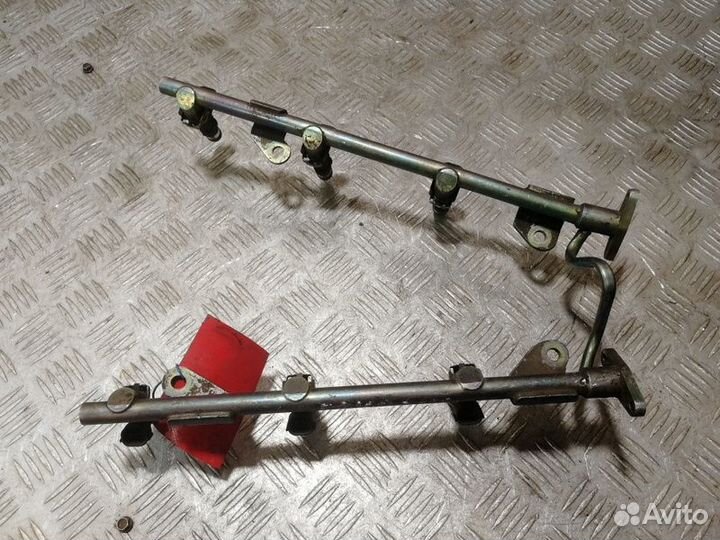 Рейка топливная рампа Nissan Murano z50