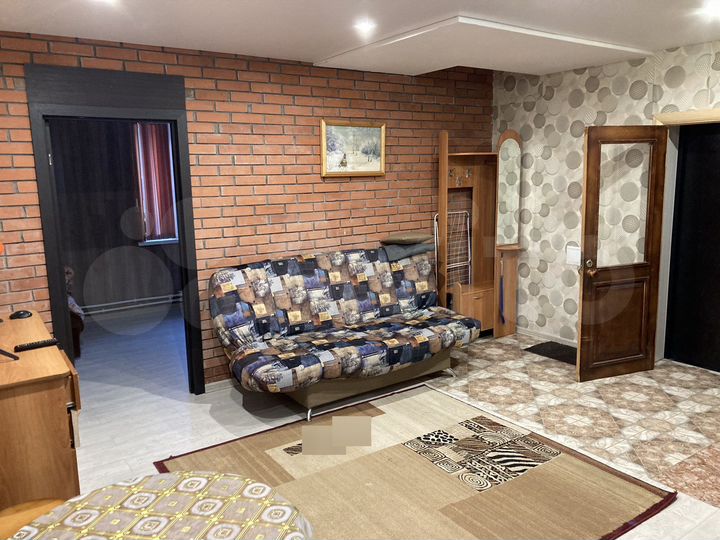 Коттедж 42 м² на участке 8 сот.