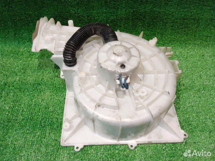 Мотор печки Nissan Bluebird Sylphy QNG10