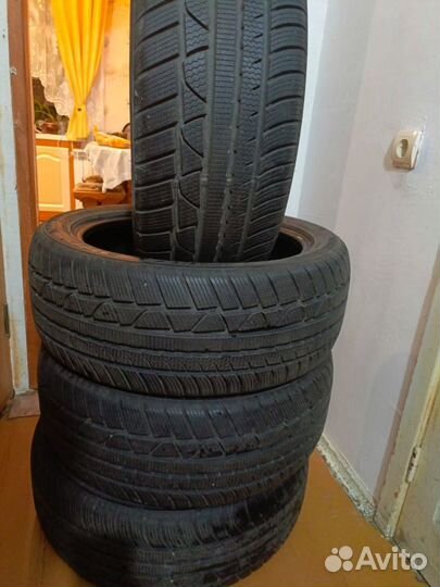 Leao Winter Defender UHP 245/45 R19 102V