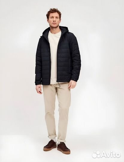 Демисезонная практичная куртка на каждый день