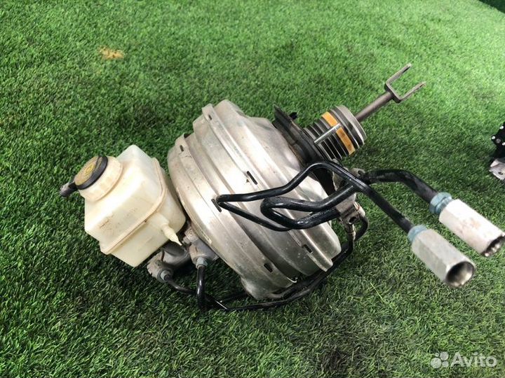 Вакуумный усилитель тормозов Bmw 5 F10 N52B25 2011