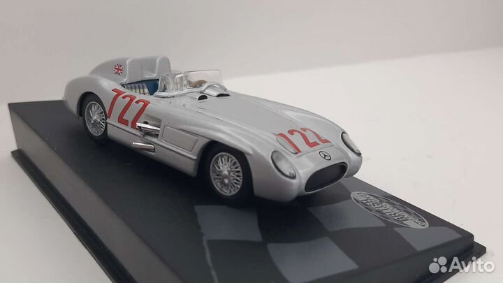 Mercedes Benz 300 SLR Модель автомобиля 1:43