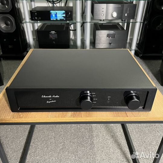 Усилитель Edwards Audio IA7-R Signature