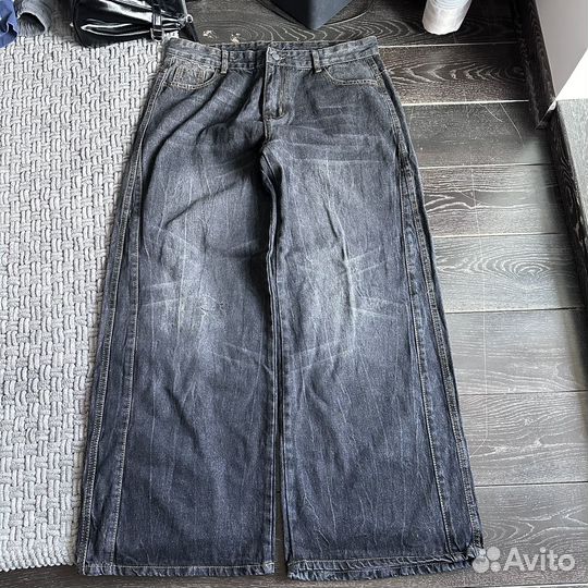 Washed up faded dalenciaga type jeans