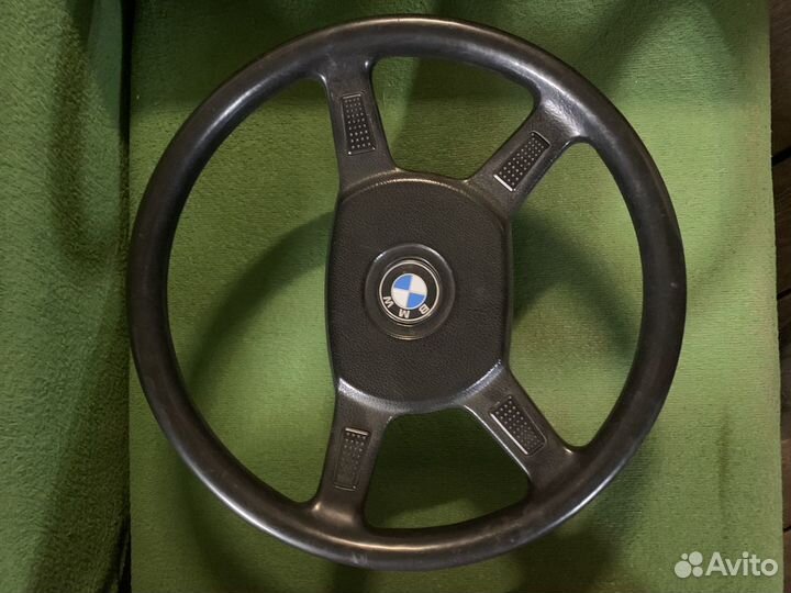 Продам рули от е46 и е30