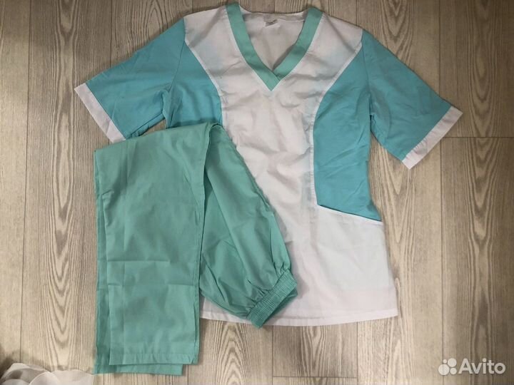 Медицинский костюм новый