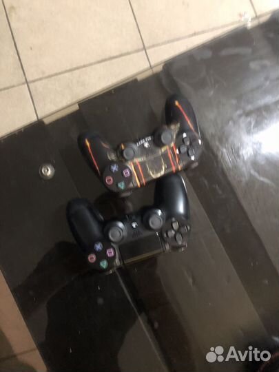 Игровая приставка ps4 slim