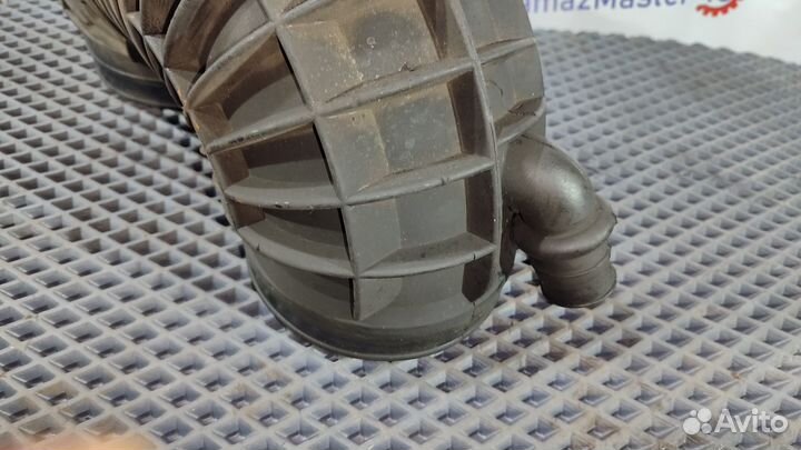 A9405281982 Патрубок воздушного фильтра Камаз 5490