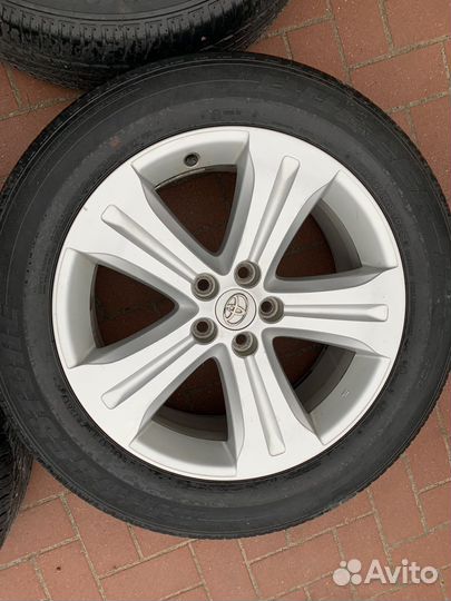 Bridgestone Dueler A/T 001 245/45 R19