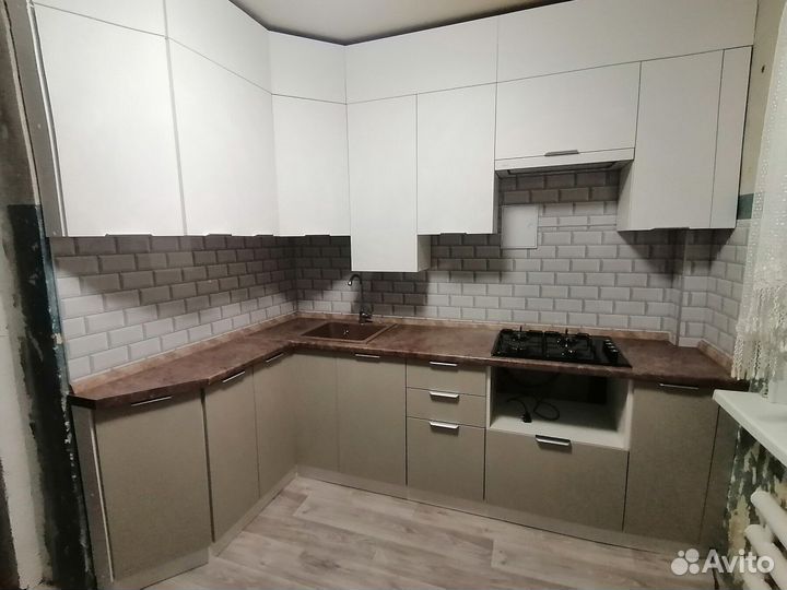 Модульная кухня в наличии