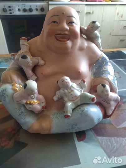 Статуэтка хотей