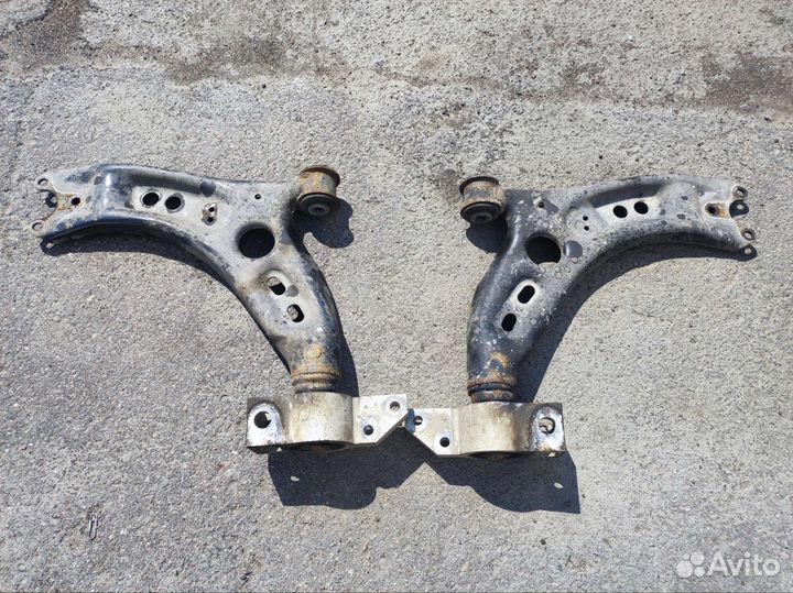 Рычаг Skoda VW Audi Seat