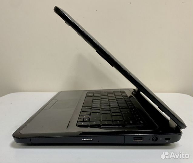 Офисный ноутбук HP Pavilion на Intel Core I3