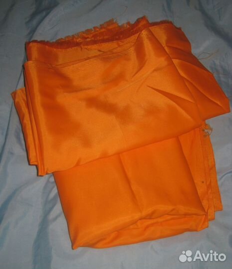 Отрез новой ткани времен СССР - плотный шелк