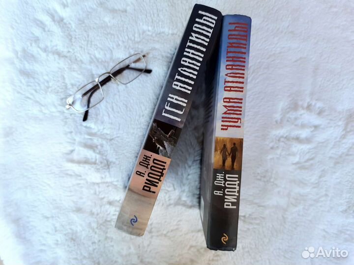 Книги фантастика