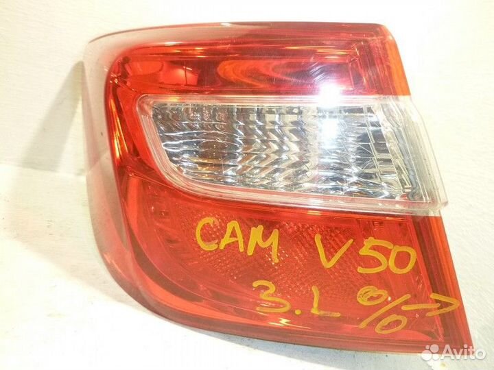 Фонарь задний наружный левый toyota camry V50 2011
