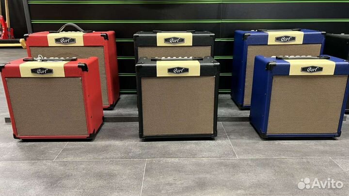 Комбо Cort CM15R DR (комбоусилитель)