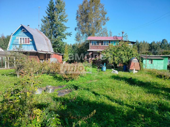 Дача 32 м² на участке 6 сот.