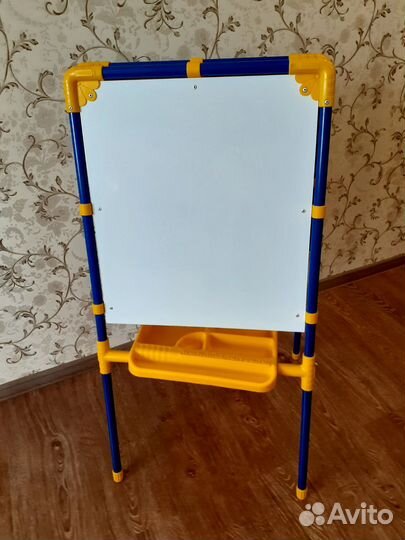 Мольберт детский двухсторонний