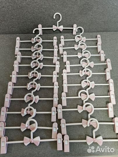 Вешалки детские