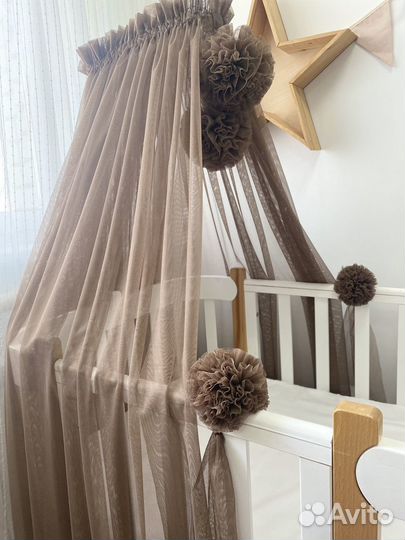 Балдахины серые, светло-розовые и шоколадные