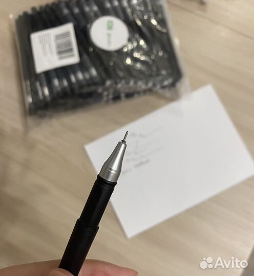 Ручка гелевая черная 200шт