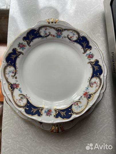 Тарелки набор и блюдо круглое Чешский фарфор