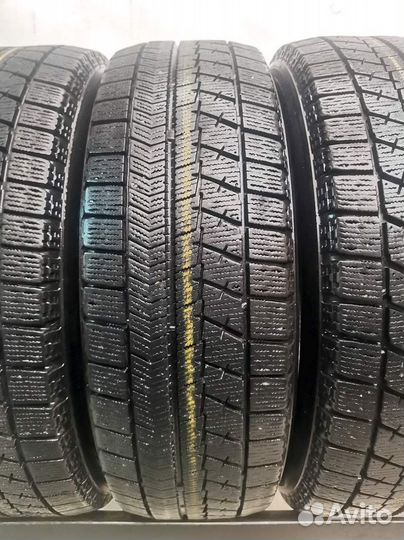 Bridgestone Blizzak VRX 185/65 R15 88S