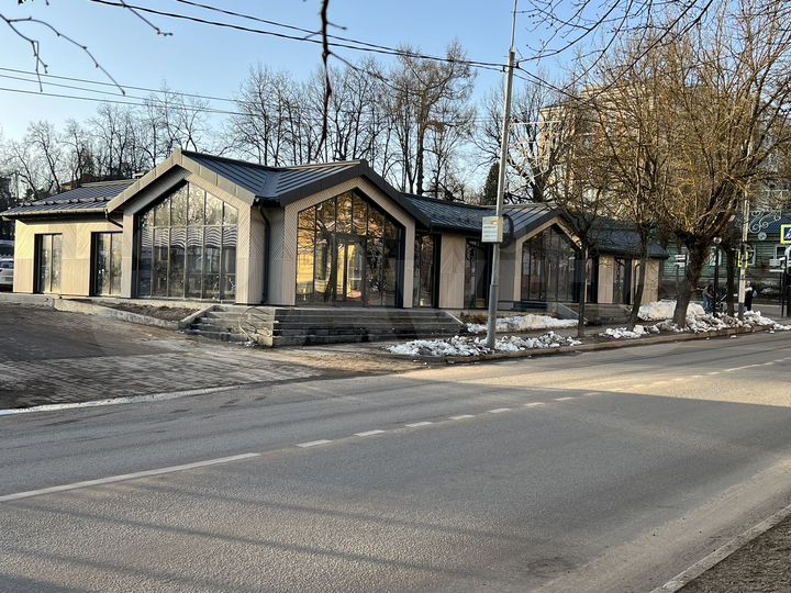 Общепит, 390 м²