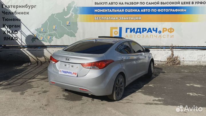 Патрубок воздушного фильтра Hyundai Avante (MD) 28