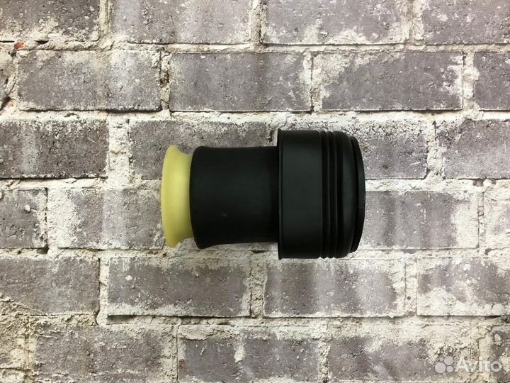 Баллон бмв Х5 Е70 задний 37126783420